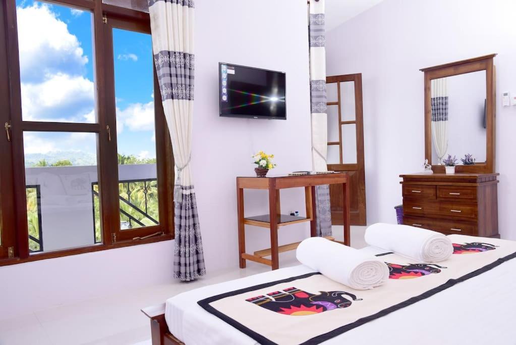 Saru Holiday Apartment - Upto 6 Guests Kandy Dış mekan fotoğraf