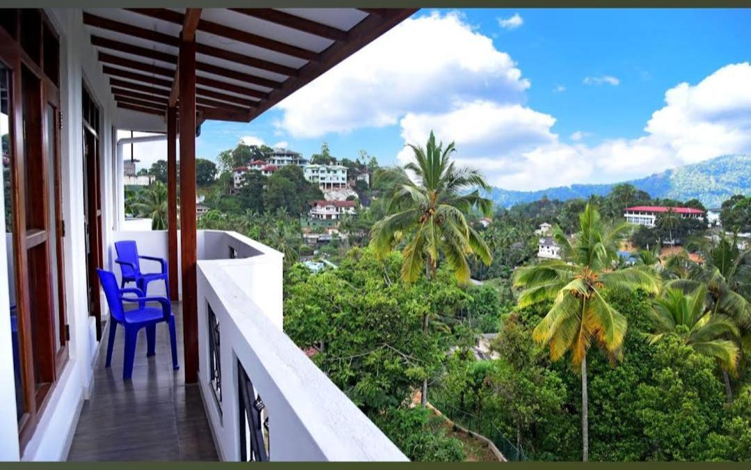 Saru Holiday Apartment - Upto 6 Guests Kandy Dış mekan fotoğraf