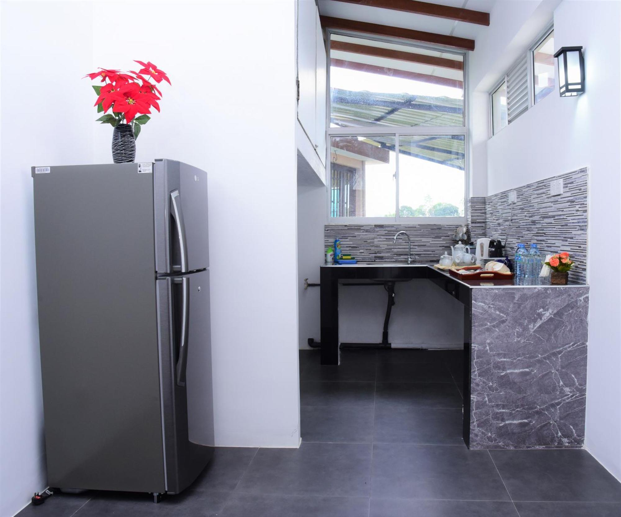 Saru Holiday Apartment - Upto 6 Guests Kandy Dış mekan fotoğraf